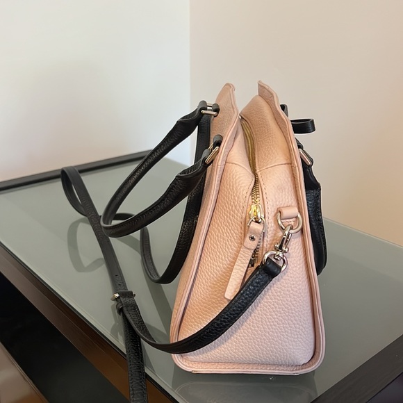 Baby Pink Kate Spade Handbag With A Bow - Picture 2 of 3